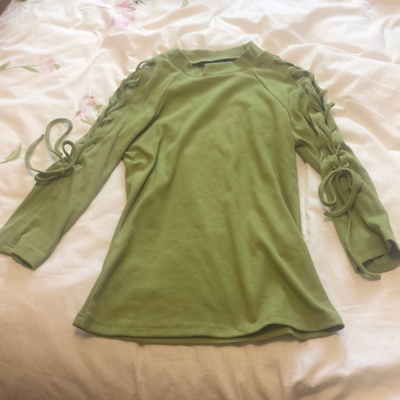 3/$20-3/4 sleeve top - Picture 3 of 5